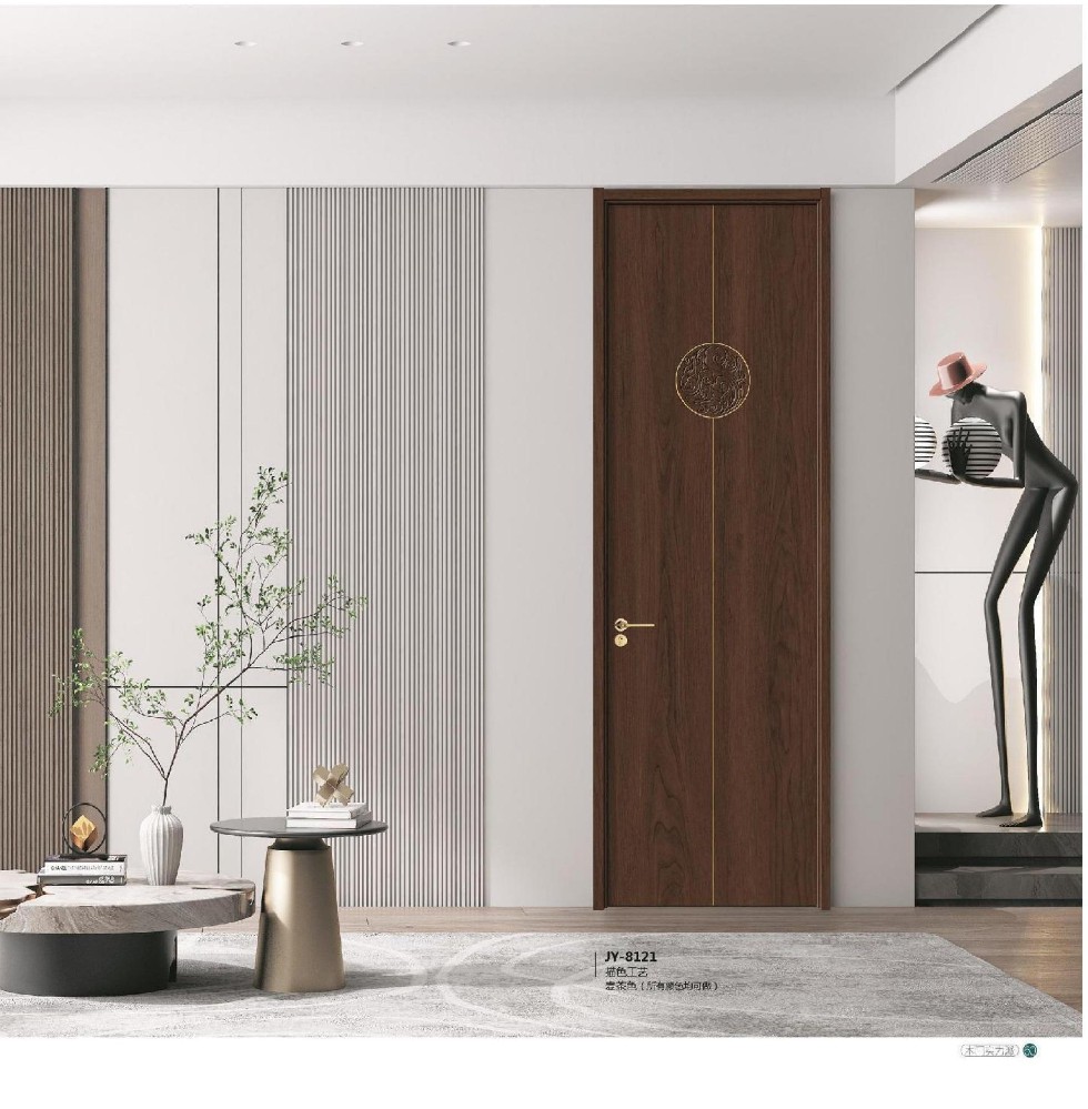 信鼎裕木门：品质与艺术的完美融合